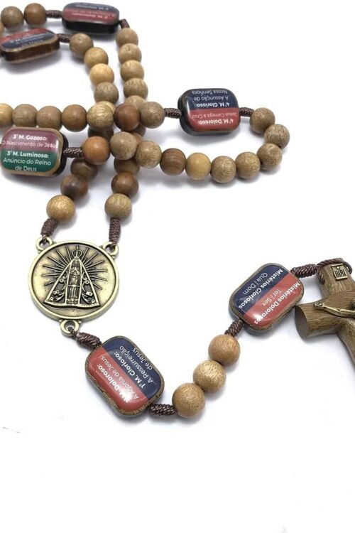 Terço Contemplação Dos Mistérios No Cordão Madeira 10 Mm